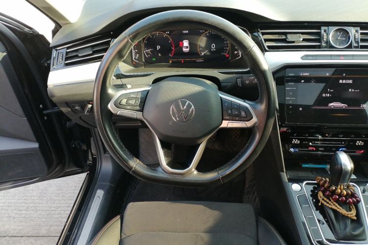 Used Volkswagen Magotan 2021 330TSI DSG 30th Anniversary Edition
