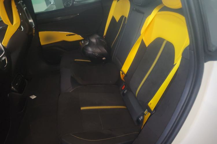 Used Xiaomi Auto SU7 Ultra 2025 Ultra Model Left Rear Seat