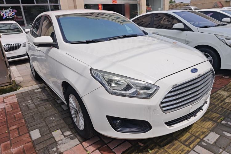 Used Ford Escort 2015 1.5L Automatic Comfort Edition
