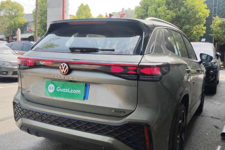 Used Volkswagen Tayron 2025 Tiguan L 380TSI 4Motion Luxury Rear Right 45 Deg