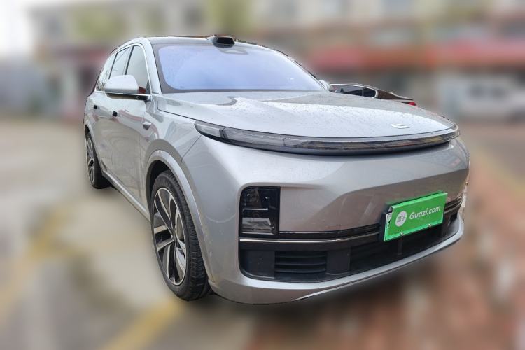 Used Li Auto L9 2024 Ultra Model Front Right 45 Deg