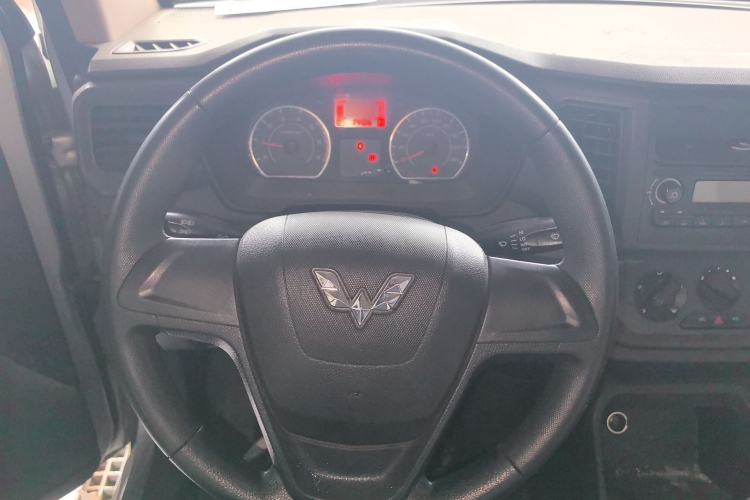 Used Wuling Hongguang V 2019 1.5L Jingqu Version China VI LAR Steering Wheel