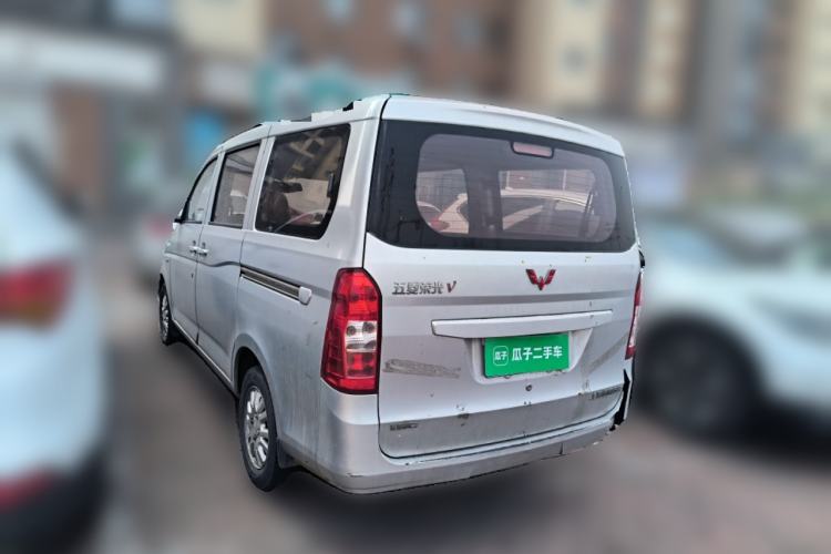 Used Wuling Rongguang V 2016 1.5L Standard Version