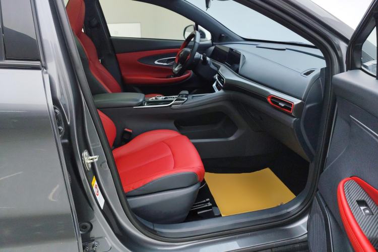 Used CHANGAN UNI-T 2020 1.5T Prestige Version

