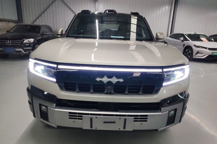 Used Formula Leopard Leopard 8 2025 Smart & Brave Flagship Edition 6 Seats