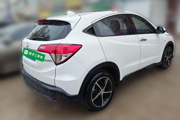 Used Honda Vezel 2022 1.5L CVT Phantom Night Pioneer Edition
