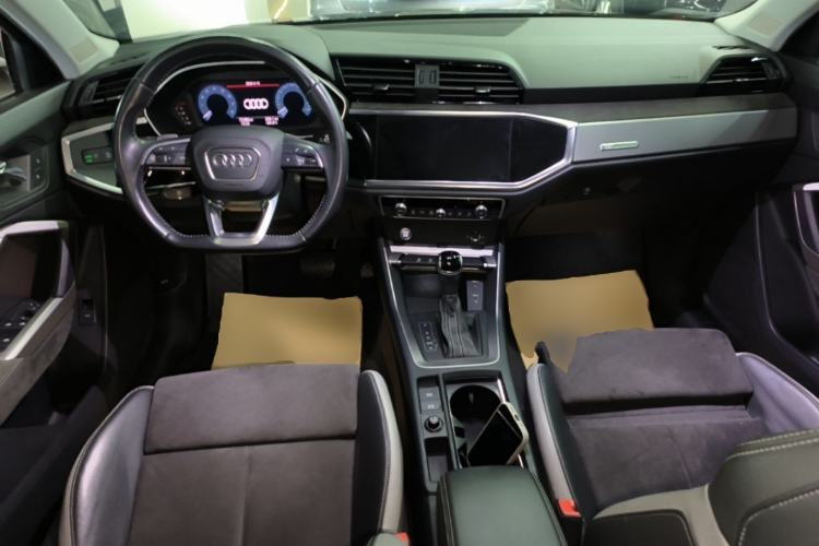 Used Audi Q3 2019 35 TFSI Fashion Dynamic Model
