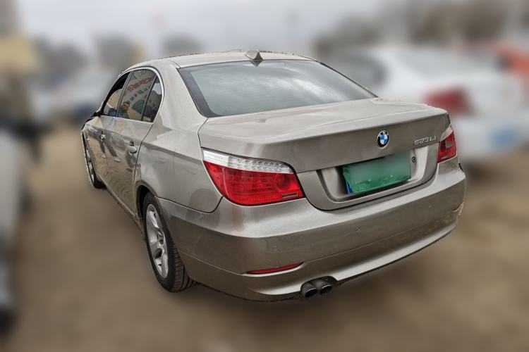 Used BMW 5 Series 2009 523Li Standard Model
