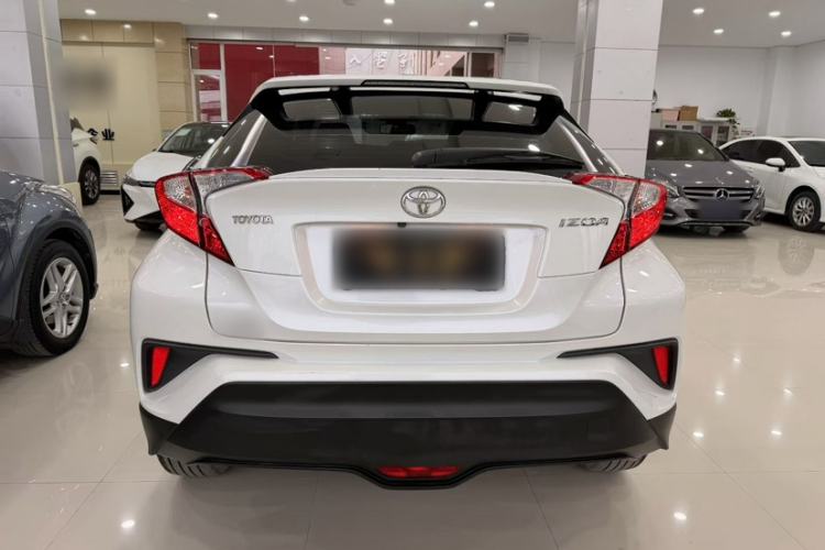 Used Toyota IZOA 2020 2.0L Enjoy Edition