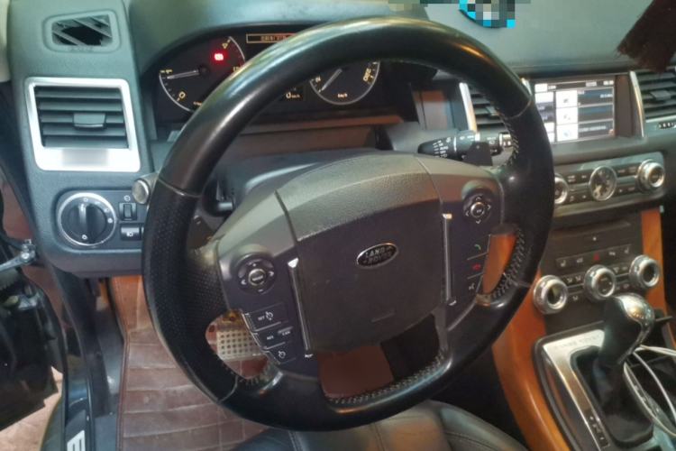 Used Land Rover Range Sport 2011 3.0 TDV6 Diesel Version Steering Wheel