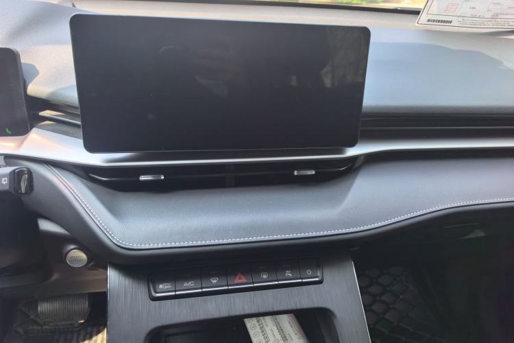 Used Haval H6 2022 3rd Generation 1.5T Automatic Two-Wheel Drive Supreme+ Audio And AC Panel