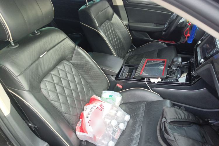 Used Volkswagen Phideon 2018 380TSI Two-Wheel-Drive Flagship Edition