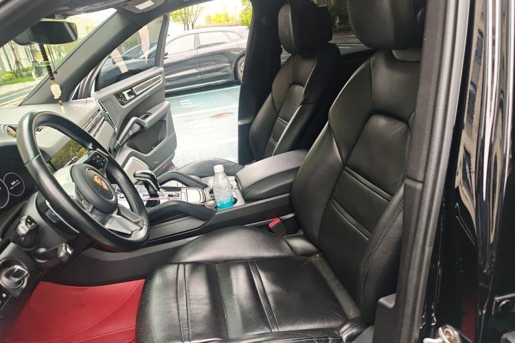 Used Porsche Cayenne 2019 Cayenne 3.0T Left Front Seat