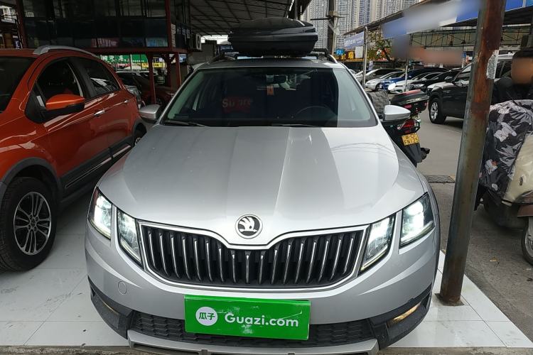 Used Skoda Octavia 2018 Station Wagon TSI280 DSG Flagship Edition
