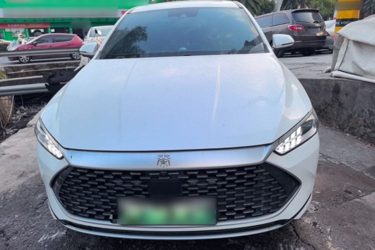 Used BYD Qin PLUS 2021 DM-i 120KM Flagship Model
