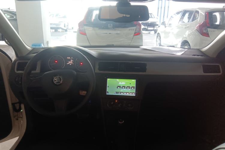 Used Skoda Rapid Spaceback 2016 1.6L Automatic Chuanxing Edition