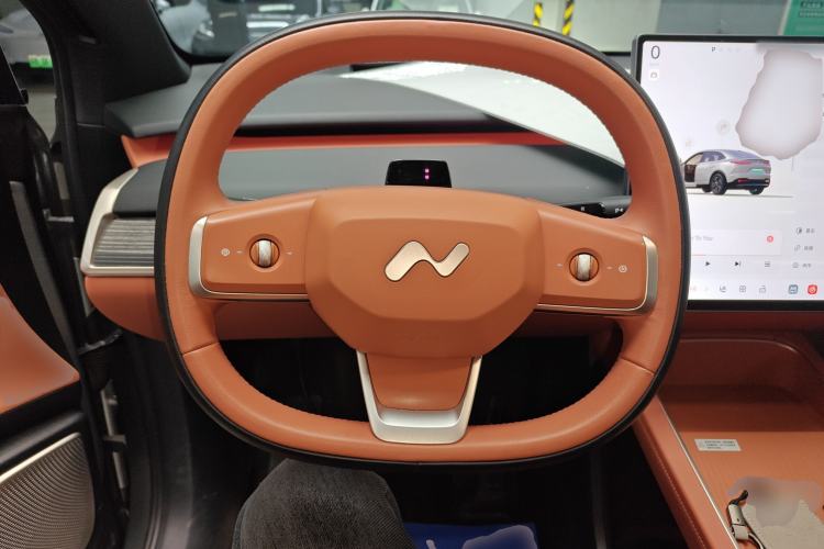 Used ONVO L60 2024 60 kWh Rear-Drive Version