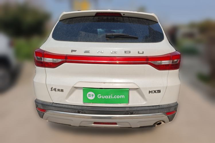 Used Dongfeng Fengdu MX5 2016 2.0L Automatic Flagship Edition
