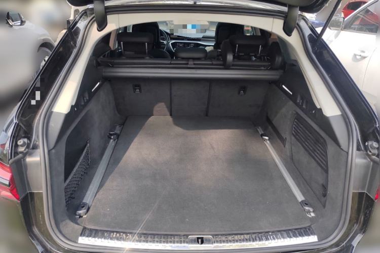 Used Audi A6 2022 allroad quattro Explorer 55 TFSI Prestige Off-Road Model