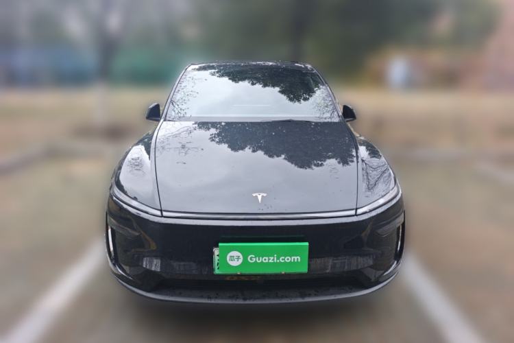 Used Tesla Model Y 2026 Rear-Drive Model
