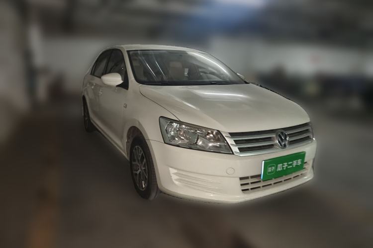 Used Volkswagen Santana 2015 1.6L Manual Fashion Edition
