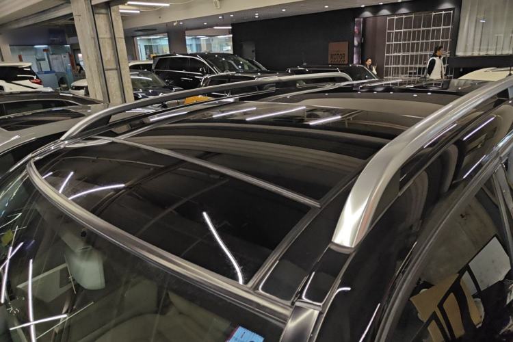 Used Mercedes-Benz GLK-Class 2013 GLK 300 4MATIC Dynamic Sunroof Model
