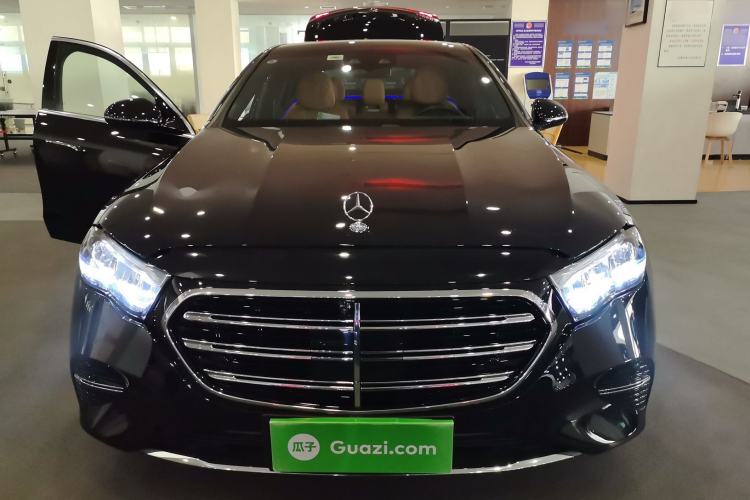 Used Mercedes-Benz E-Class New Energy 2024 E 350 e L Plug-in Hybrid Sedan Front