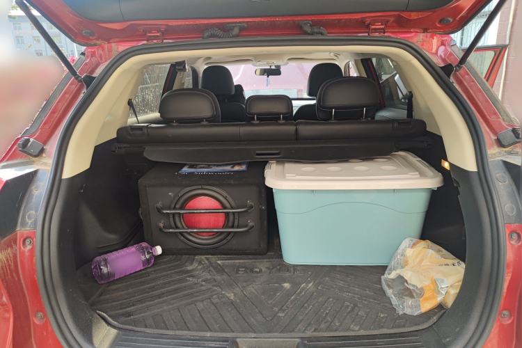 Used Geely Auto Emgrand X7 Sport 2016 1.8TD Automatic ZhiShang Model Trunk