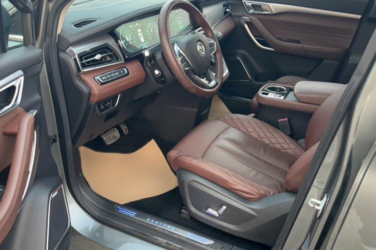 Used Hanteng V7 2019 1.5T Automatic Flagship Model 7 Seats China V Emission Standard
