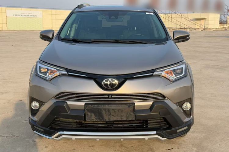 Used Toyota RAV4 2018 2.5L Automatic 4x4 Elite i Edition
