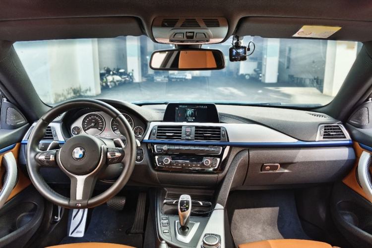 Used BMW 4 Series 2017 425i M Sport Package Interior 6