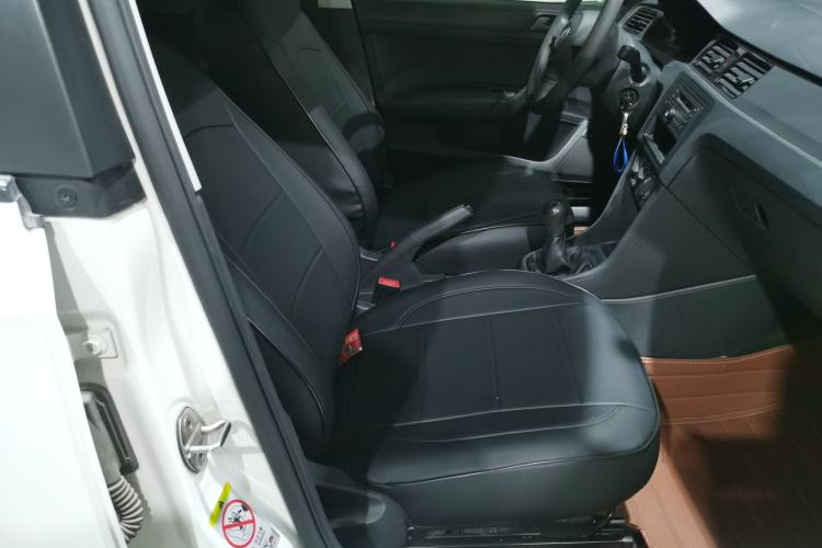 Used Volkswagen Santana 2015 1.6L Manual Fashion Edition