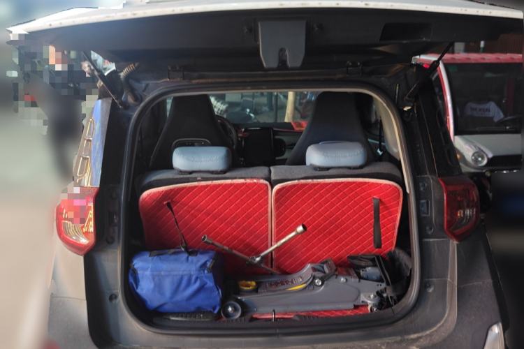 Used Chery QQ Little Ant 2022 Restyled Version Sweet Pink Edition Half-Sugar Version 30.6 kWh 30 kW 301 km
