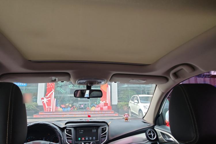 Used BYD Song 2017 Gaishi Upgrade Edition 1.5TI Manual Luxury Model