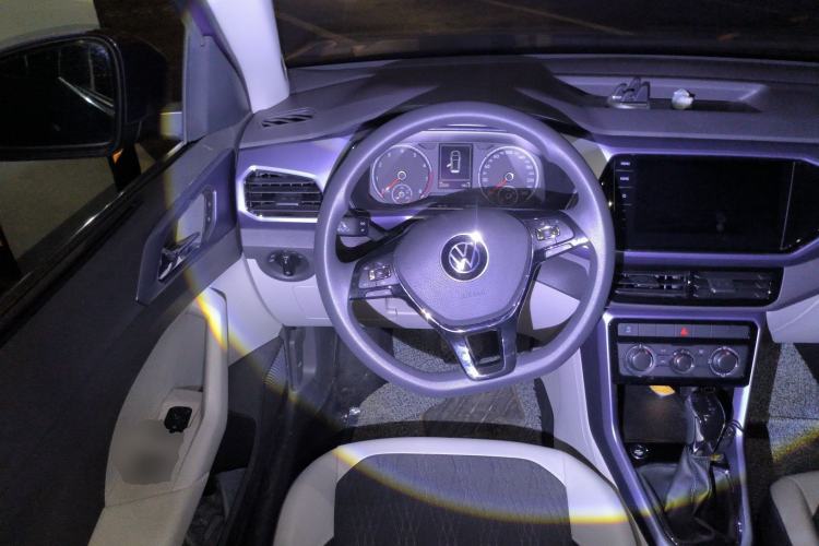 Used Volkswagen T-Cross 2020 1.5L Automatic Comfort Edition Steering Wheel