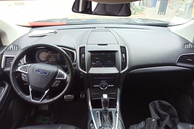 Used Ford Edge 2015 2.0T GTDi Four-Wheel Drive Prestige Model