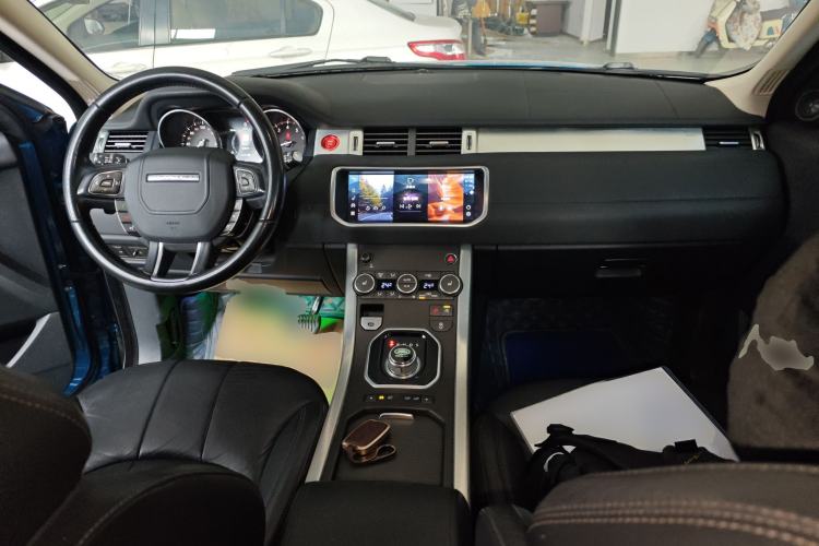 Used Land Rover Range Rover Evoque 2016 2.0T PURE Style Edition