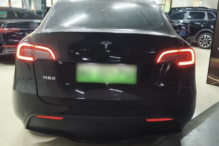 Used Tesla Model Y 2023 Rear-Wheel-Drive Version