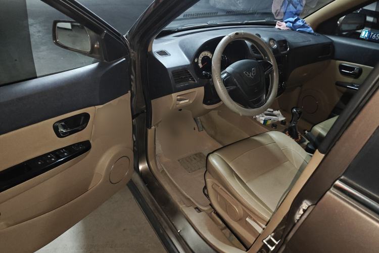 Used Wuling Hongguang 2014 1.5L S Comfort Model