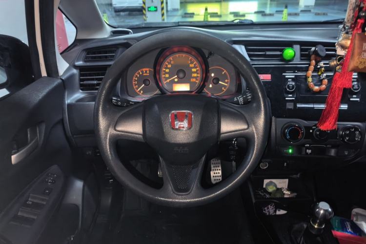 Used Honda Fit 2014 1.5L LX Manual Comfort Model Steering Wheel