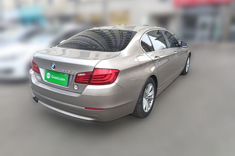 Used BMW 5 Series 2013 525Li Luxury Model
