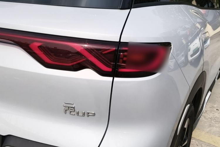 Used BYD Yuan UP 2024 401KM Leading Edition Exterior 3