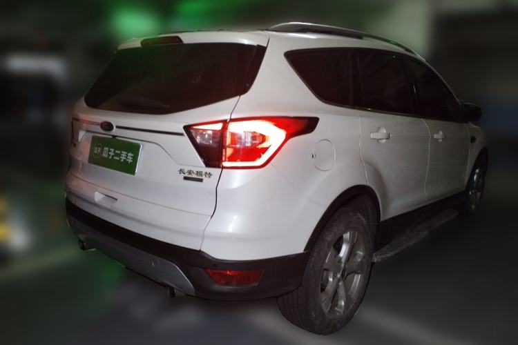 Used Ford Kuga 2017 EcoBoost 180 Two-Wheel-Drive Platinum Edition