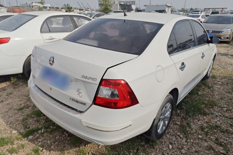 Used Skoda Rapid 2016 1.6L Manual Front-Wheel-Drive Version Rear Right 45 Deg