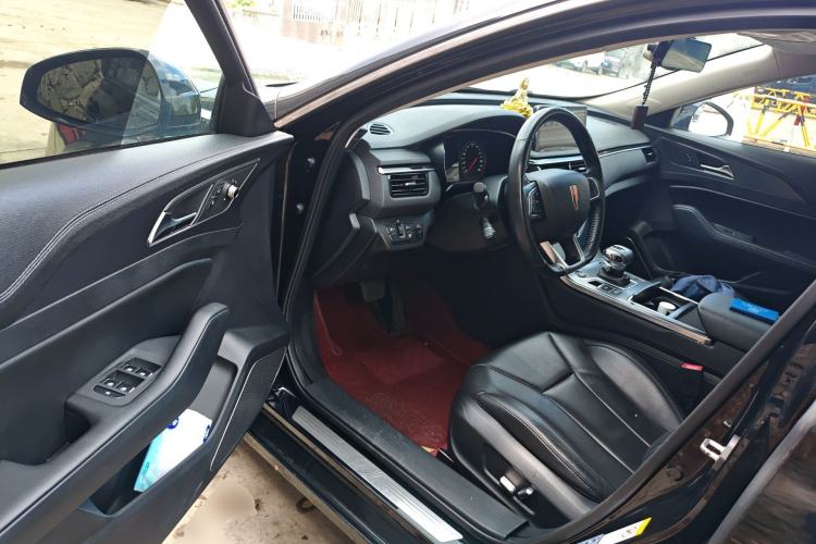 Used Hongqi H5 2022 Classic Model Facelift 1.8T Automatic Smart Connect Flagship Edition Driver Seat