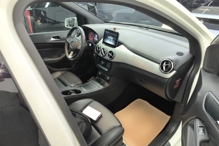 Used Mercedes-Benz B-Class 2017 B 200 Sport Edition