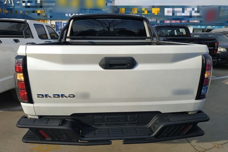 Used JMC DaDao 2024 Mountain Edition 2.3T Diesel Automatic 4x4 Standard Wheelbase Comfort Version