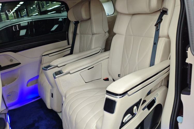 Used Buick GL8 2021 Avenir Aivia 7-Seater Luxury Edition
