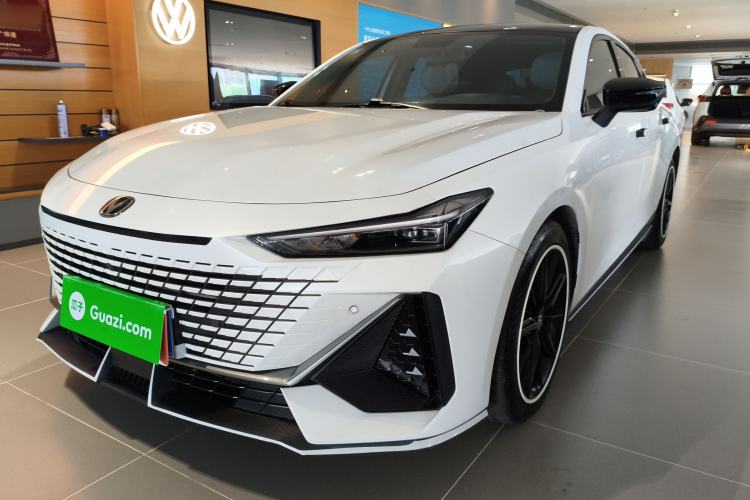 Used CHANGAN UNI-V 2022 1.5T Prestige Version