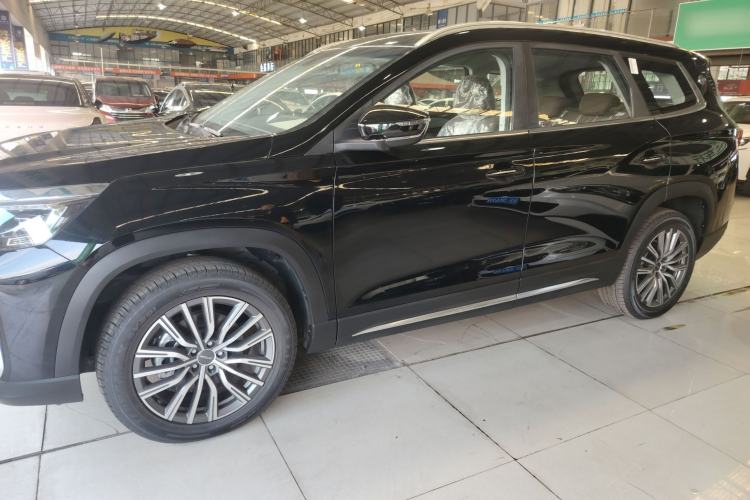 Used JETOUR X90 PLUS 2023 1.6TD DCT Flat-Platform + 5 Seats
